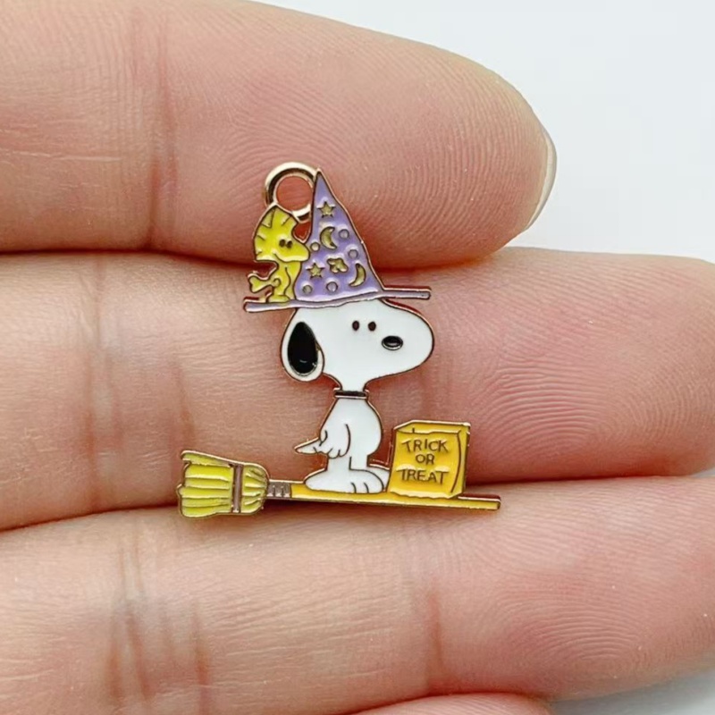 10 個かわいいハロウィン漫画子犬合金エナメルチャームカボチ - Jewelry Making Jewelry のレビューと価格
