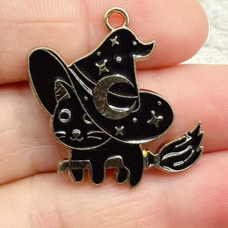 10 個オリジナル合金エナメル黒猫チャームかわいい子猫ペンダ - Jewelry Making Charms のレビューと価格