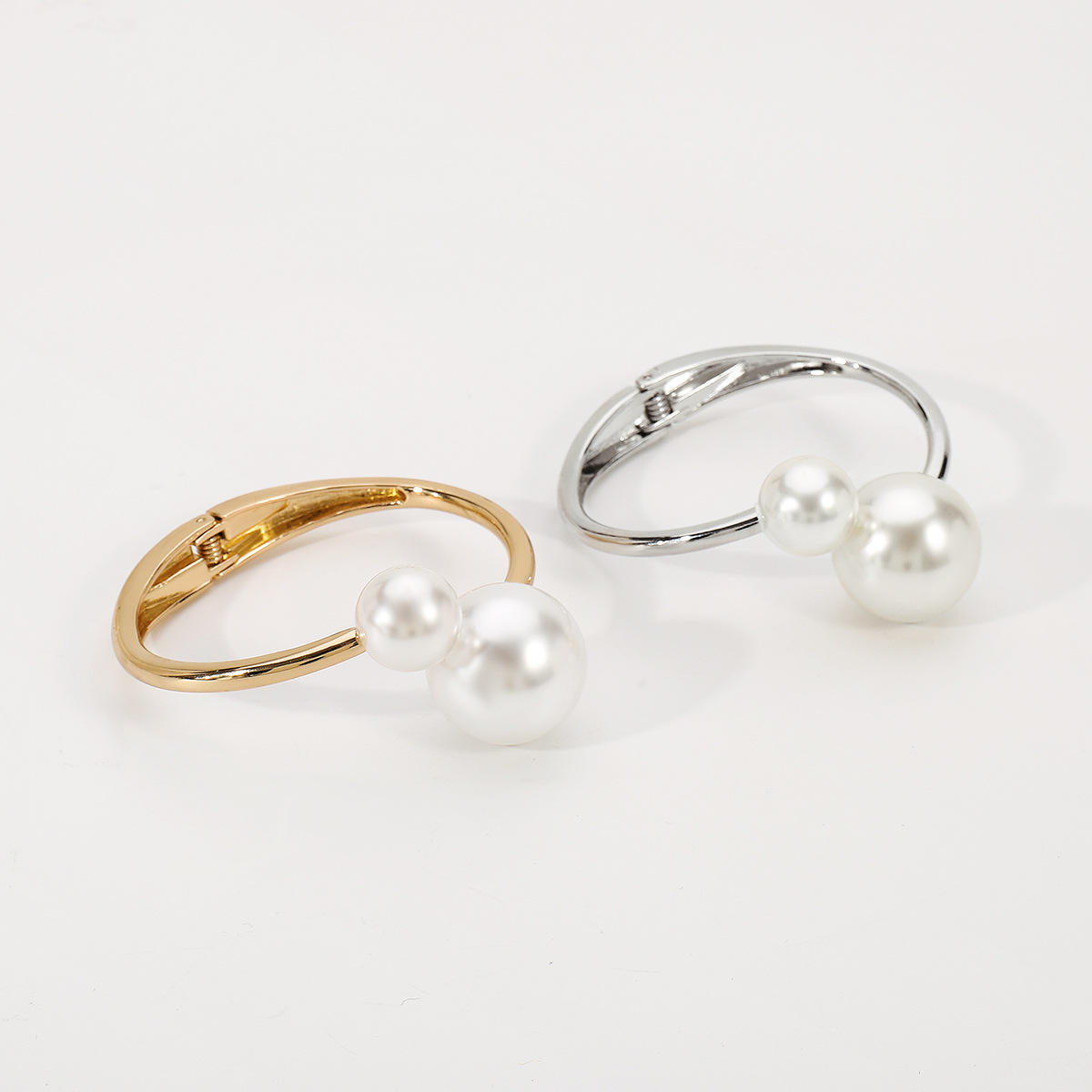 エレガントで洗練されたパール幾何学模様のハンドジュエリー、フ - Jewelry Making Magazines のレビューと価格