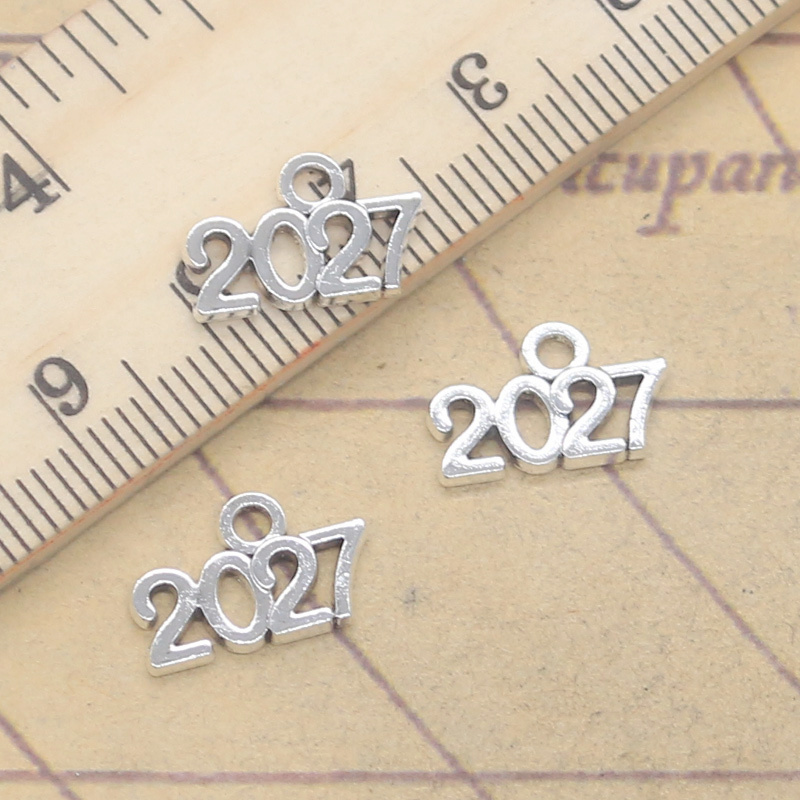 30 個チャーム 2027 卒業キャップ 2028 卒業証書 - Jewelry Making Diploma のレビューと価格